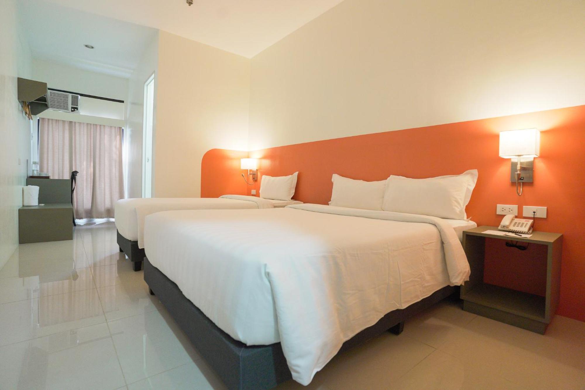 Travelbee Airport Inn Lapu-Lapu City Zewnętrze zdjęcie