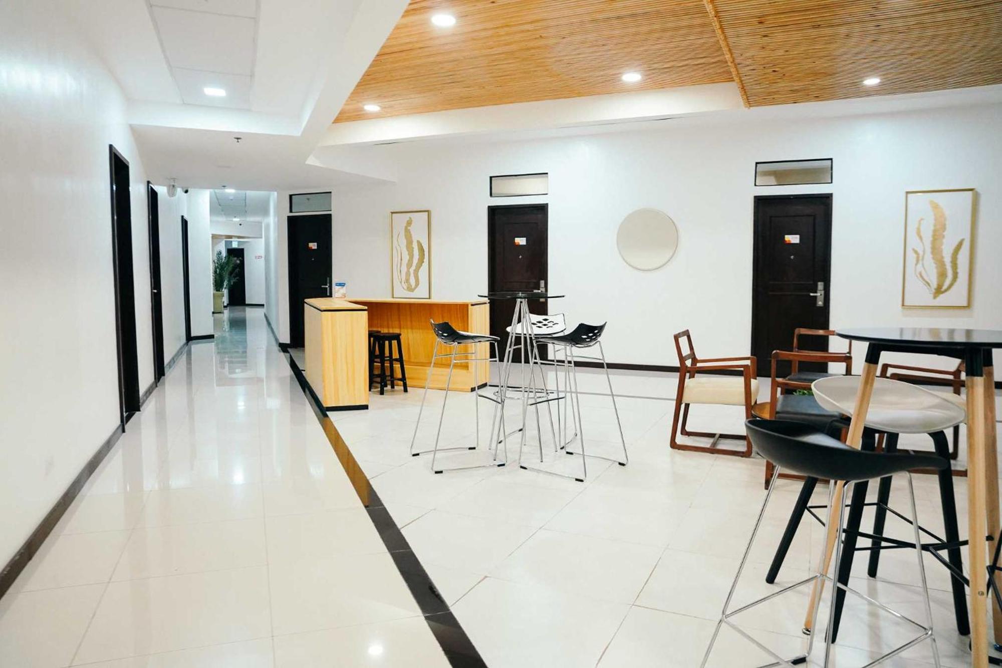 Travelbee Airport Inn Lapu-Lapu City Zewnętrze zdjęcie