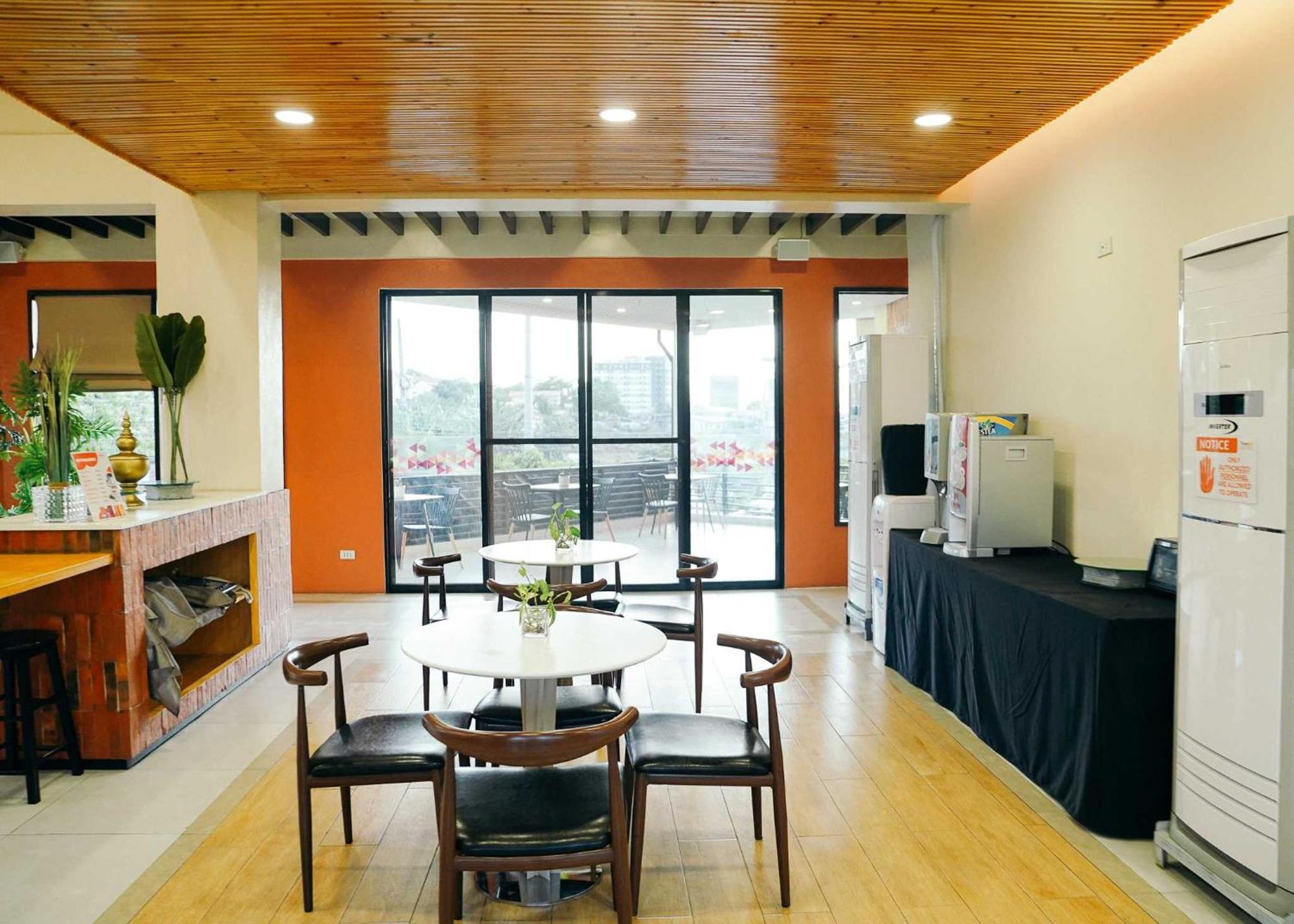 Travelbee Airport Inn Lapu-Lapu City Zewnętrze zdjęcie